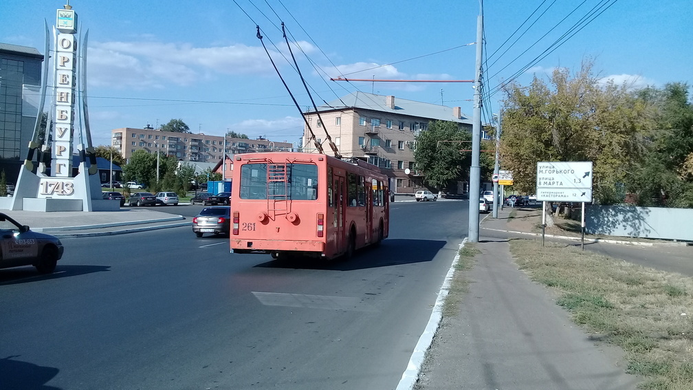 На МКП «Оренбургские пассажирские перевозки» не доплачивали водителям троллейбусов
